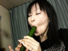 Japanese AV Model Sucking Long Cucumber And Fucks Pussy With It