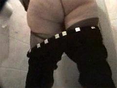Huge Ho Pees In Toilet And Cute Freshie - Alfresco