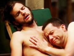 Male Celeb Ashton Kutcher Caught Sleeping Naked With Beautif...