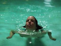 Celebrity Babe Mary Louise Parker Swimming Totally Nude In A...
