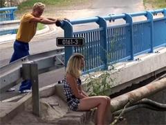 A Horny Runner Screwing Lonely Girl Near A Road Hardcore