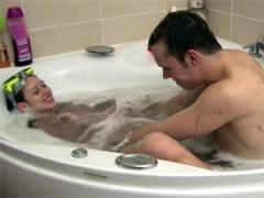 Lucky Guy Taking A Horny Sex Bath With Cute Teenage Girl