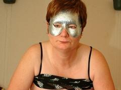 This Masked Mature Slut Loves To Play